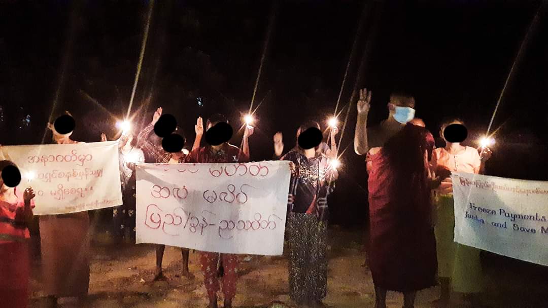 Wamtha2021's tweet photo. "မြန်မာပြည်ကိုကယ်တင်ရေး စစ်ကောင်စီကိုငွေမပေး"

အာဏာရူးတွေကိုတော်လှန်နေသည်မှာ ရက်ပေါင်း၂၄၀ ရှိခဲ့ပြီဖြစ်သော အသံမတိတ်တဲ့ပြည်/ခွန်သပိတ်...

#FreezePaymentsToJuntaandSaveMyanmar 
#Total_StopSponsoringSAC 
#Chevron_StopSponsoringSAC 
#‌အရေးတော်ပုံ_အောင်ရမည် 

#Oct29Coup

#အဂ္ဂဝံသ https://t.co/0QLkCoXEgr