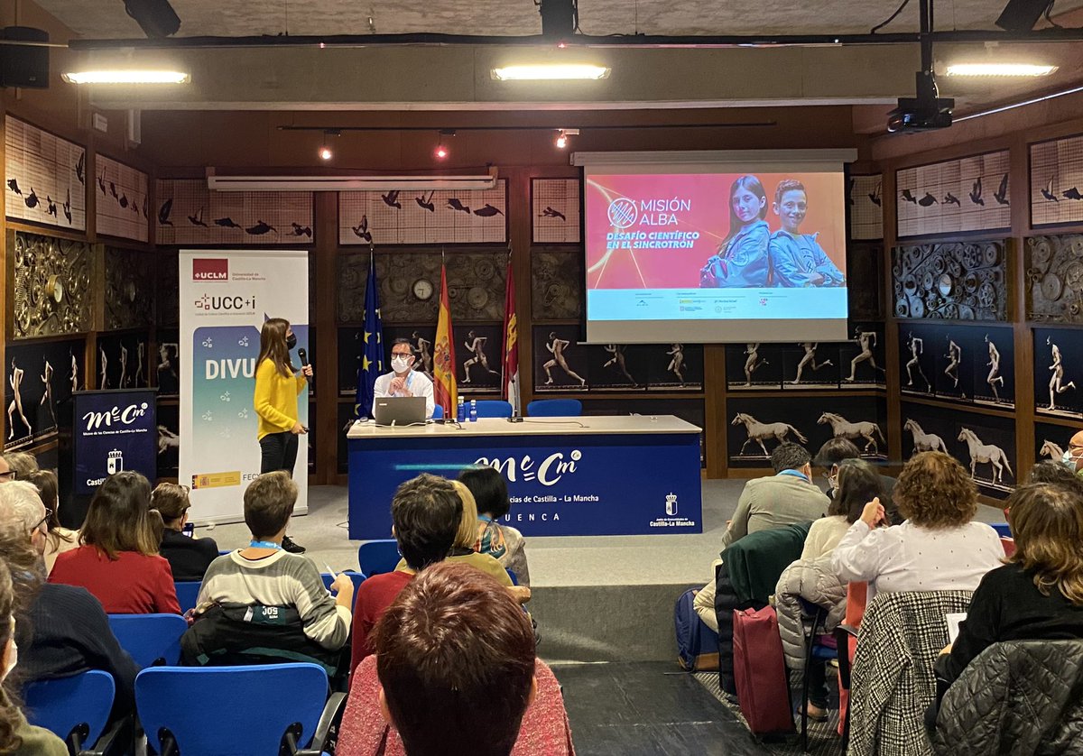 UCCUAM's tweet photo. Finaliza el #ComCiRedCuenca. Encantados con el taller de radio de @Suescudero en el día de ayer, las presentaciones de proyectos de nuestros/as compañeros/as y la conferencia de clausura de @mc_climent
¡Muchas gracias a la organización! ¡Hasta el próximo #ComCiRed en @CienciaULL! https://t.co/vP3bALNjO0