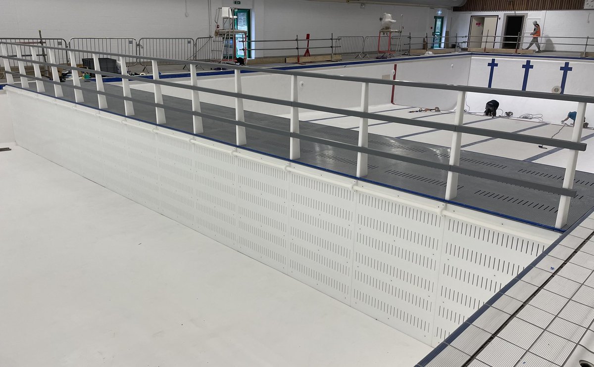 PolyAdvisory's tweet photo. HDPE plastic boom installed to divide a 33m pool into 25m main and separate learner pool. Client wanted a 2m wide walkway on this installation with grey walkway. https://t.co/MwBoXVMLAF