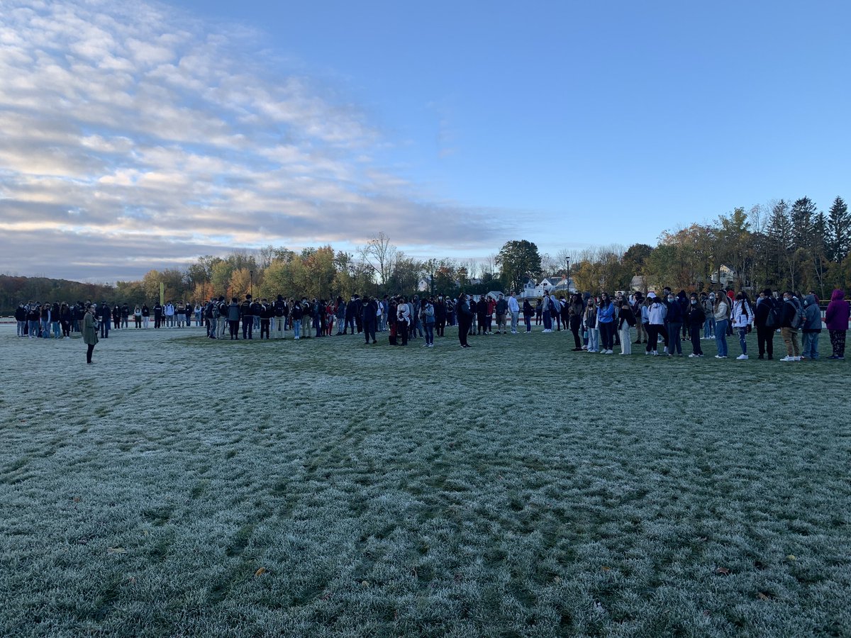 Aiello205's tweet photo. A chilly morning with the Class of 2022 taking the yearbook drone photo. Getting back to these Hillie traditions makes this year feel a little more normal. @ms_sabella https://t.co/DTgRtDdvmV
