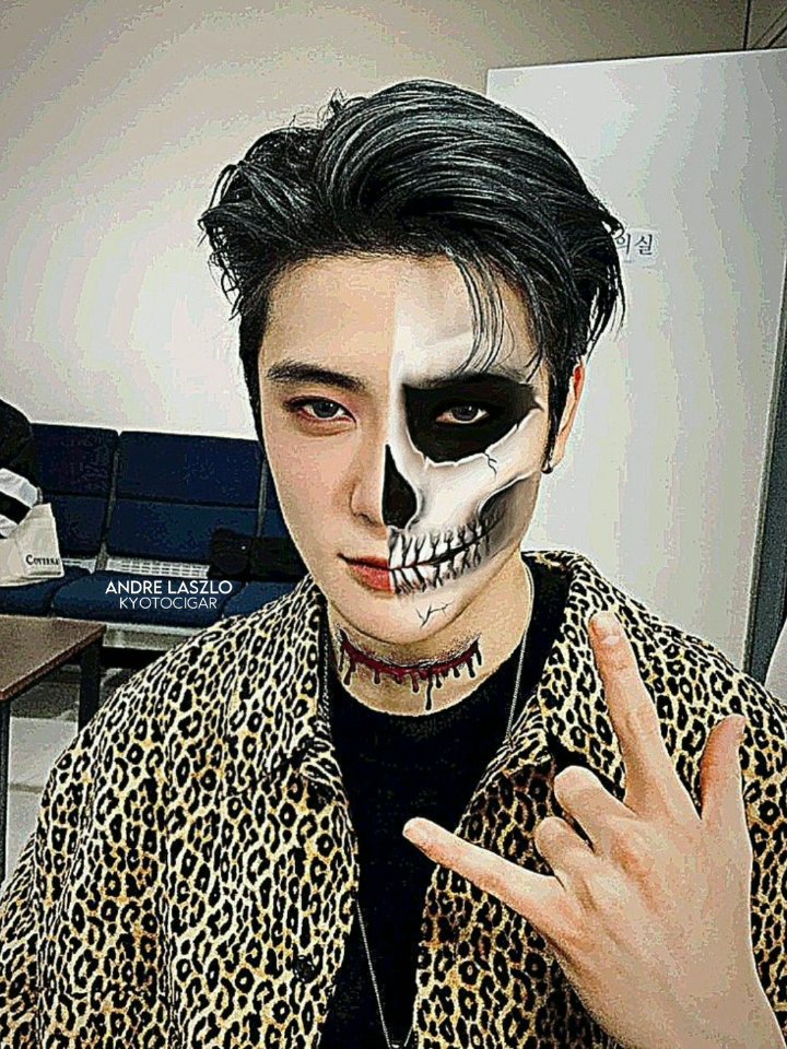 ︎︎
 ︎ 
                      ANDRE  LASZLO  !  
                      moved.⠀ like and 
                      rt  to  be   mutuals.
        
 ︎
        
 ︎