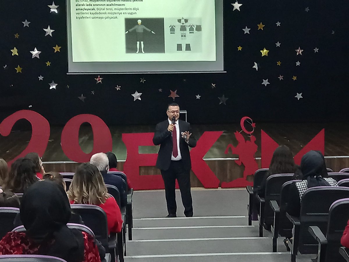 Uğur Okulları Kayseri Kampüsümüz’ün değerli öğretmen kadrosu ile “Uğur’da 5 Dil 2 Beceri’ öğretmen seminerinde bira araya geldik. <a href="/ugurkayseriokul/">Uğur Okulları Kayseri Kampüsü</a> 
<a href="/murveticoz38/">Mürvet İçöz</a>