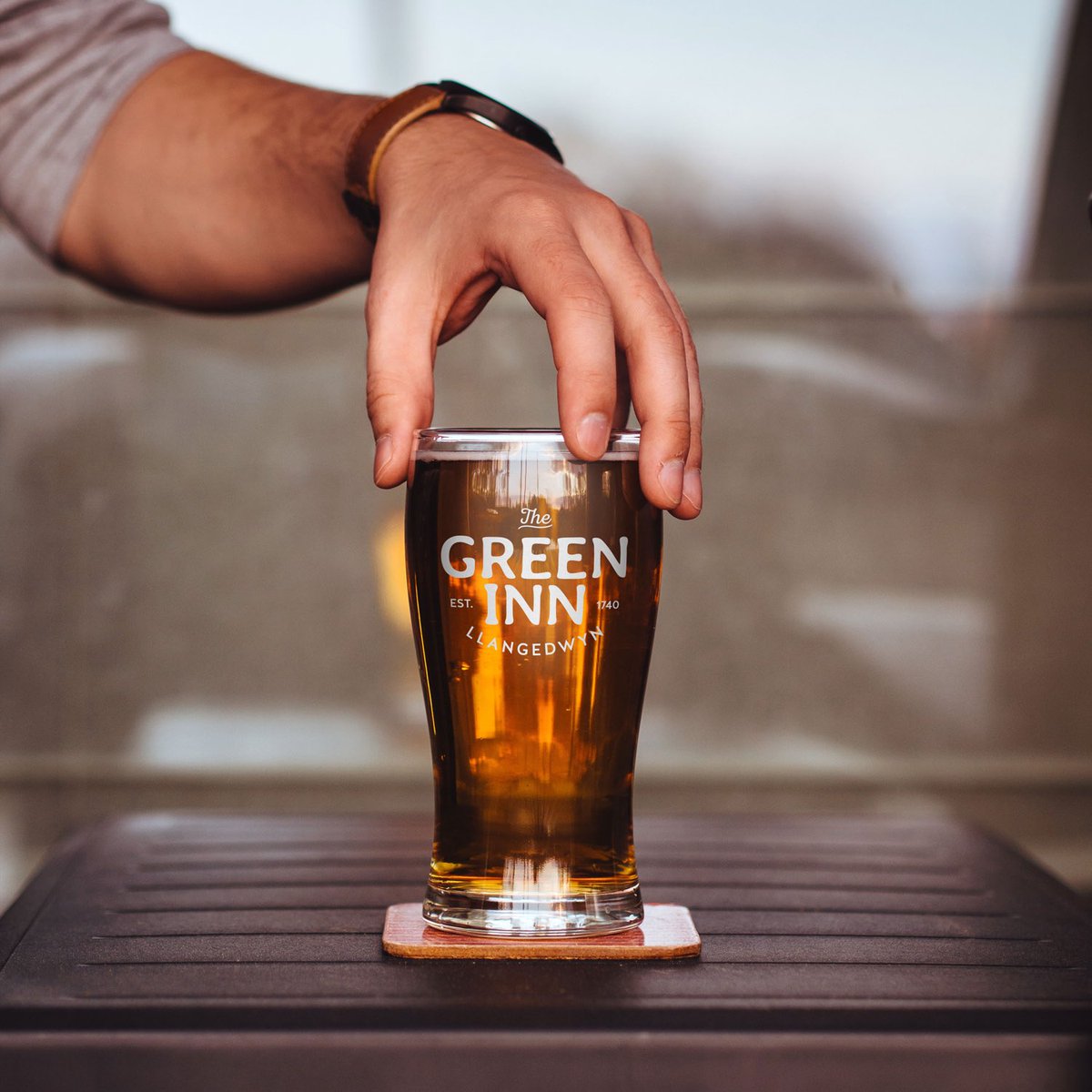 sanda_design's tweet photo. Complete rebrand for local restaurant/pub The Green Inn.

Their new branding was used across all restaurant literature and marketing, including their brand new website https://t.co/E31OmnKqvq

#Oswestry #Design #WebDesign #Rebrand #Restaurant #Logo #Brand #Branding #Llangedwyn https://t.co/QYTaIXFAmu