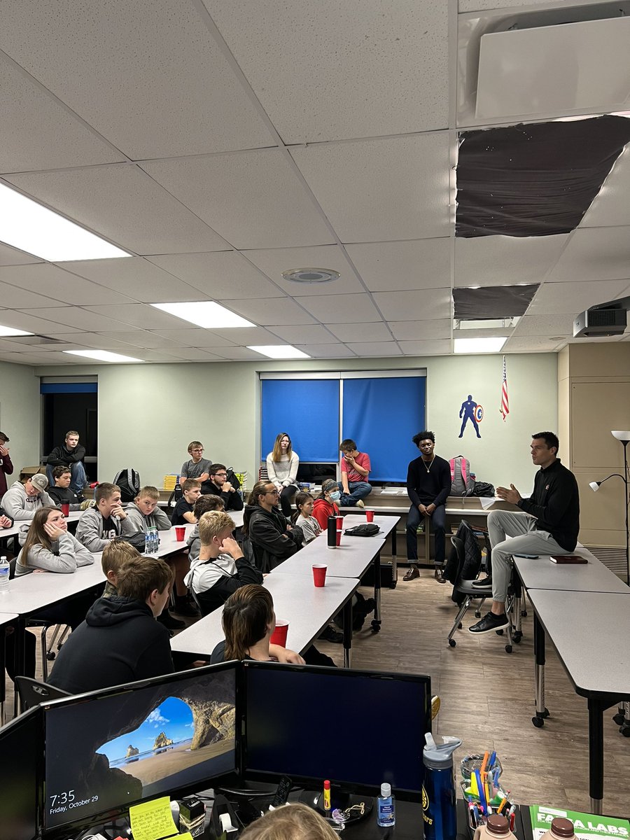 Shout out to <a href="/IWUHoops/">IWU Hoops</a> Coach Tonagel and IWU senior Jonathan Mpanzu for leading MG FCA this morning! They both shared a message of our need to focus on the Word of God and not the things of the world! #WeAreMG #MGFCA