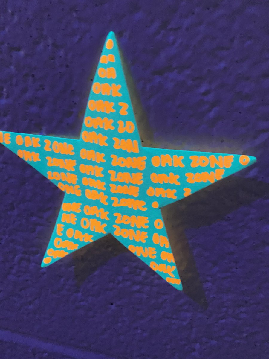 #blindklein English 4 is (black) lit! Blind the Bearkats Oak! #oakem <a href="/KleinOak/">Klein Oak HS</a>