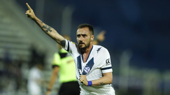 DiarioInfovelez's tweet photo. SE SACÓ UNA MOCHILA PESADA

La victoria del domingo no será una. #Velez jugó su mejor partido teniendo en cuenta la jerarquía del rival y pudo cumplir con un reclamo del hincha como los mismos jugadores de ganar un partido importante https://t.co/ANVt5ZFAVj

#velezsarsfield https://t.co/H4f5wqzqgt