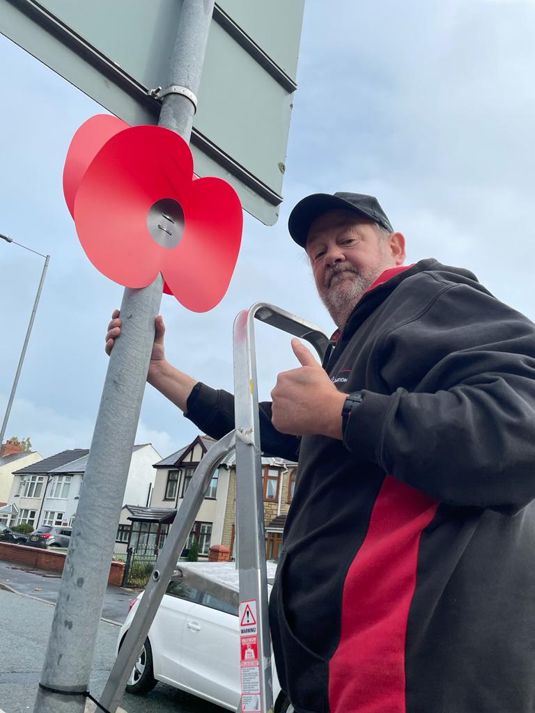 Johnny Vegas tweet media