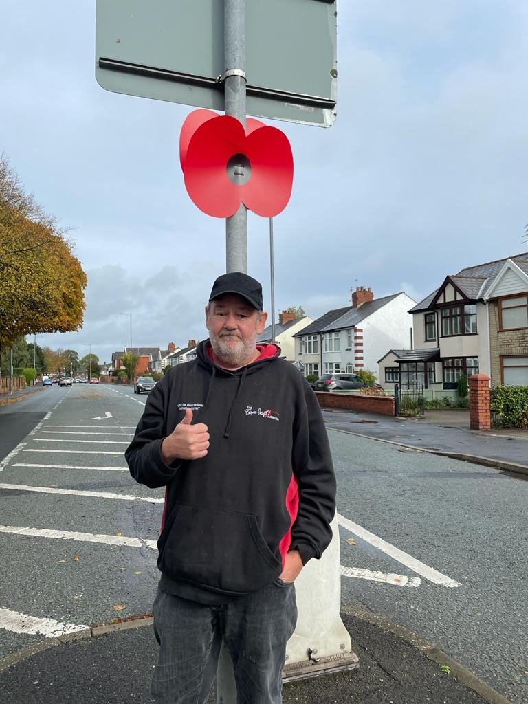 Johnny Vegas tweet media