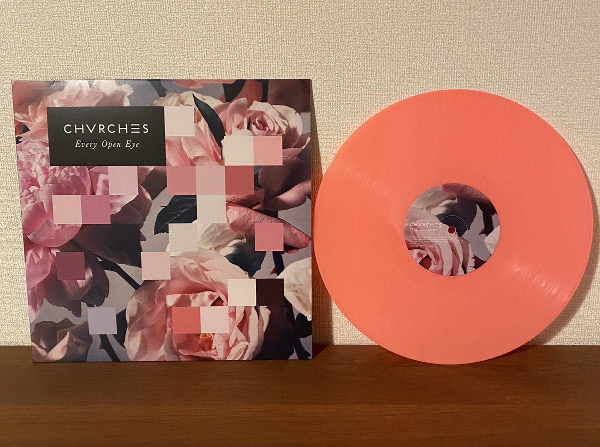 ChvrchesJapan's tweet photo. They arrived today and so beautiful😭🙌🏻 These limited color vinyls are released today in Japan. https://t.co/8BQJNKy27i