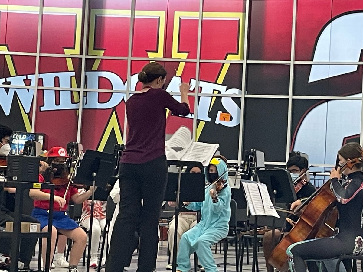 CWHS_Orchestra's tweet photo. Spooky &amp; Silly time last night Halloween side-by-side concert that included CyWoods, Spillane &amp; Goodson orchestra students. Played “Rosin Eating Zombies from Outer Space” and “Legend of Sleepy Hollow” @CyWoods212 @spillaneorch @GoodsonOrch  More 📸@CyWoodsOrchestra on FB https://t.co/PDoXE4DzTB