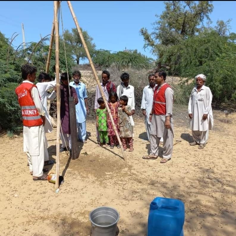 AnsarBurney's tweet photo. Work in progress in different villages of #Thar
#Thar Water projects and Women Empowerment work of Ansar Burney Trust in Thar Sindh #Pakistan #SolarPowerWaterProjects #HumanRights #Peace #InterfaithHarmony #WomenEmpowerment #Justiceforall #Humanity #StopHumanTrafficking https://t.co/ai8zfg5tl1