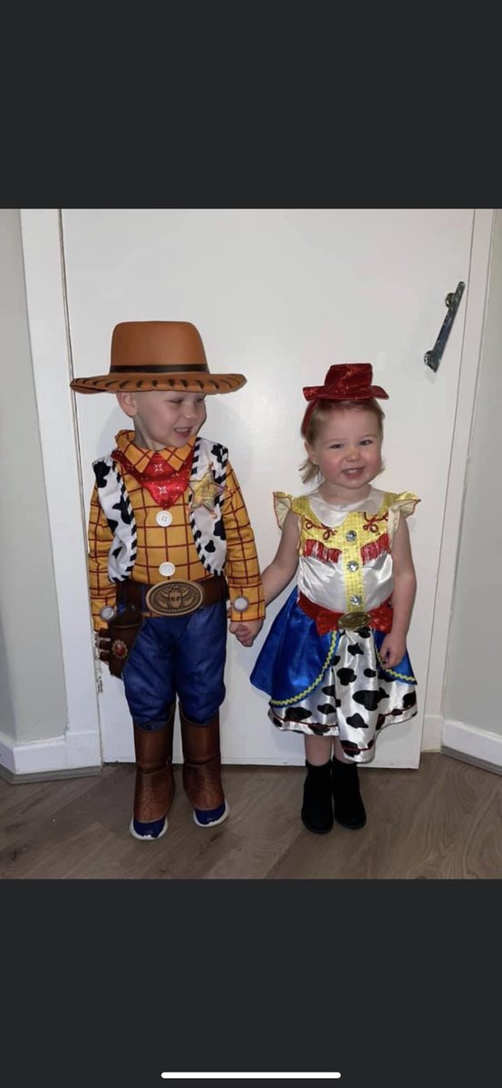 🥺🥺🥺🥺 my pal producing the most cutest kids ever look at them  <a href="/AshleighCairney/">Ashleigh Cairney</a>