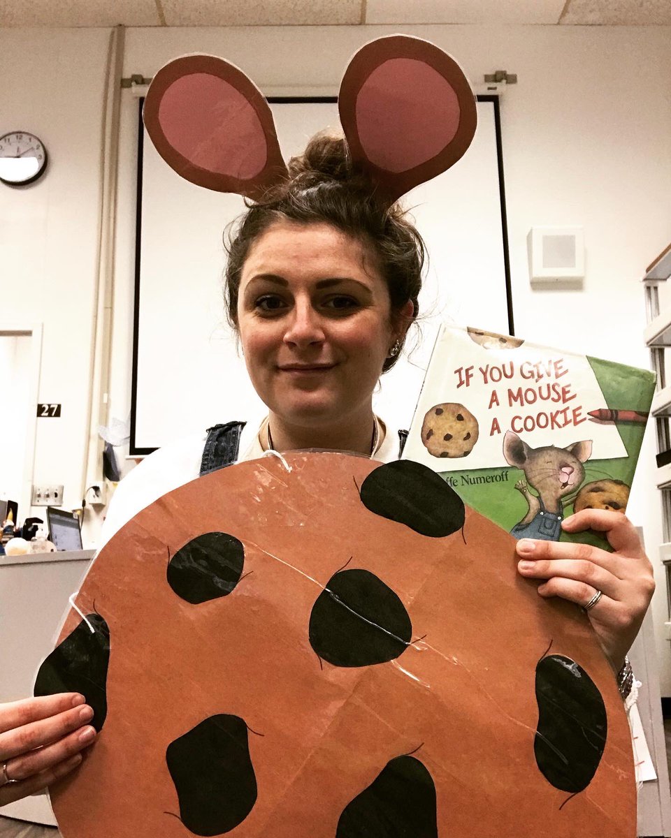 Every year I choose a costume of a book character for Halloween. This year I’m “If you give a mouse a cookie” or what my students think I am which is “A BOOKIE COOKIE” cause I refer to our return bin for books as that 😂🐭🍪📚 #randolphschools #Halloween <a href="/ShongumElem/">Shongum Elementary</a>
