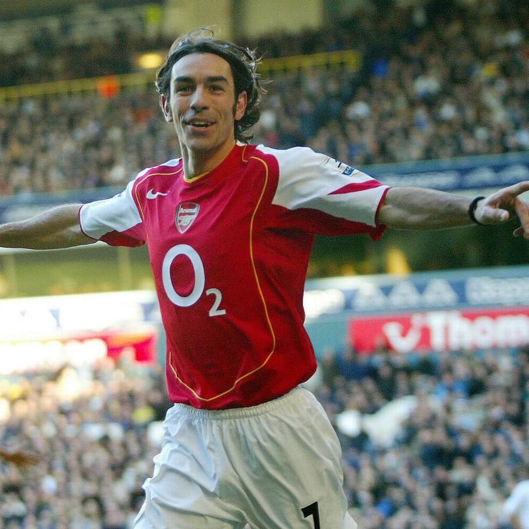 Happy 48th birthday, Robert Pirès.
Never lost to Tottenham Hotspur. 