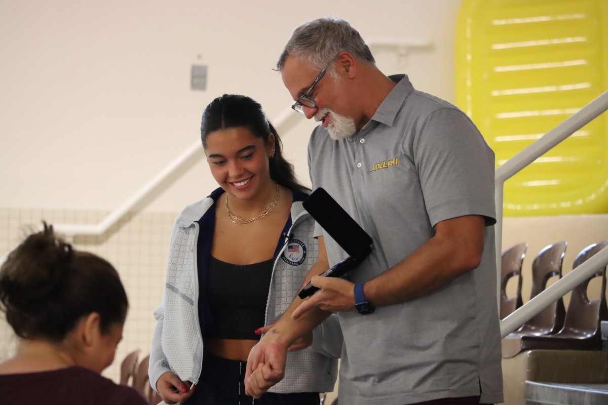 Adelphi University Athletics tweet media