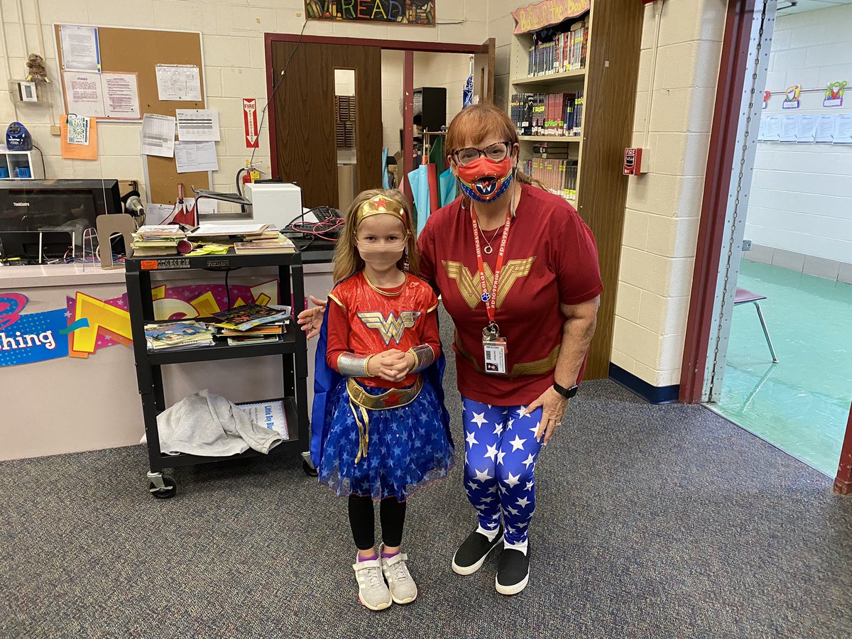 RezLibrarian's tweet photo. Two Wonder Women at Brodnicki School! #Brodnicki #D109Pride https://t.co/CSOMRJxX4H