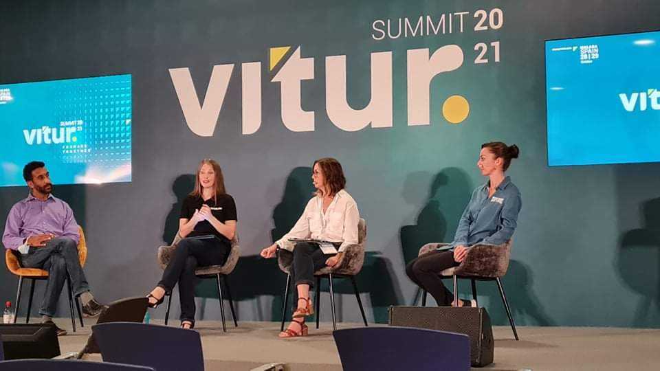 booksterhq: And that's a wrap!

Another great year at VITUR Summit, our conference went in so fast. 

Great to be with, @DamianSheridan9 of <a href="/BookDirectShow/">The Book Direct Show</a>, Kathryn Ryan of @mySUPERHOG  and <a href="/louise_brace/">louise brace</a> of Rental Tonic.

#ViturSummit2021 #FowardTogether