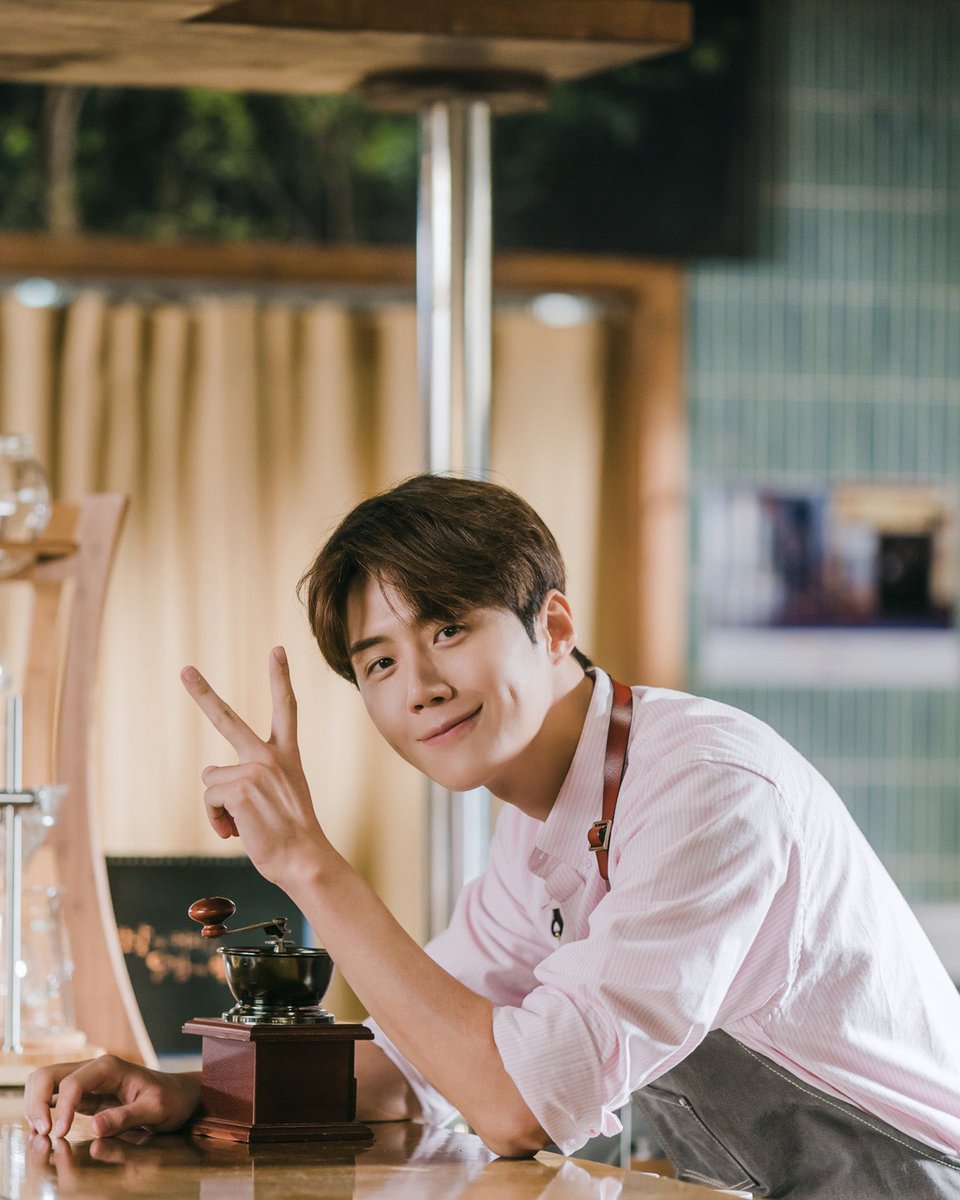 seonho_daily's tweet image. Let's do something fun!

Reply with your favorite ✌️ #KimSeonHo below! ⬇️