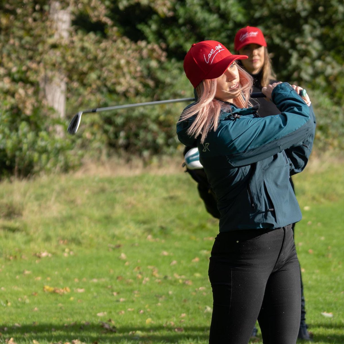 lovegolf_UK's tweet photo. 💥 Smashing it 💥 into the weekend… 

#GirlsThatGolf #WomensSport #Influencer #GirlPower #PowerfulWomen #PowerFemale https://t.co/9ICknAfqjC