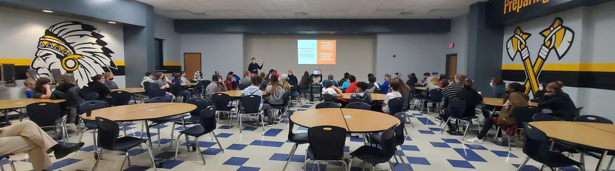 CowanGuidance's tweet photo. Loved having the MACC present to our 8th grade students today! https://t.co/mLnSwpvs9n