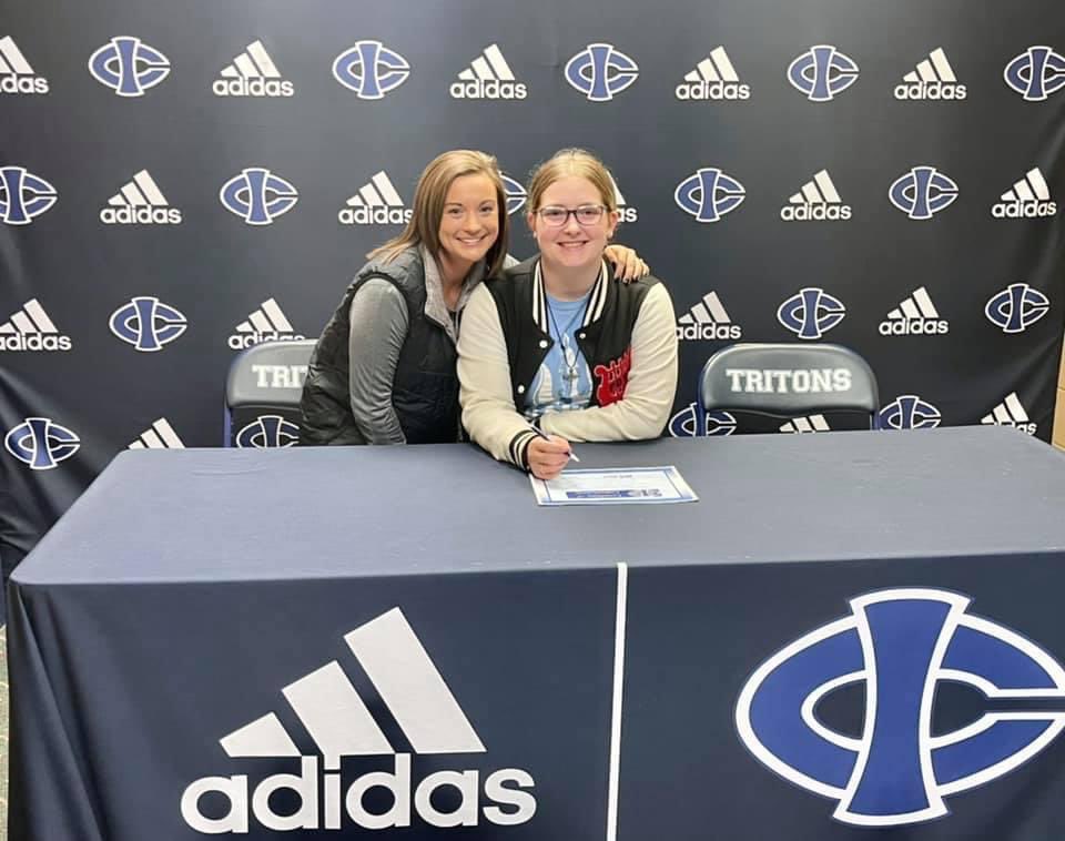 Congratulations to Allie Jordison for signing with our team for the 2022-2023 school year! We are super excited to have her apart of our team and can’t wait to see how much of an amazing asset she will be to our program! Welcome to the ICDT Family!