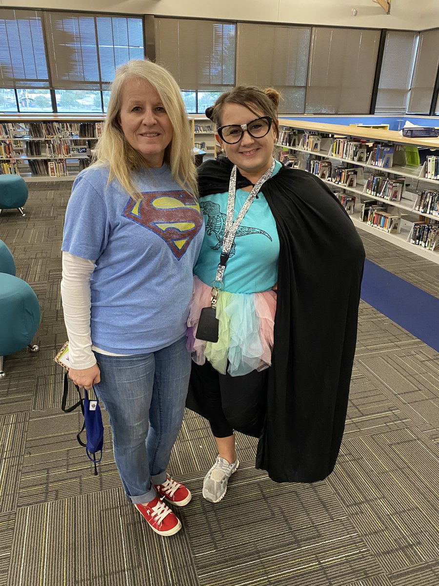 gtidwell1's tweet photo. Science nerd meets book nerd, a dynamic duo indeed #TCSLearns #FalconsStrong #Superheroes
@WestlawnTCS @TCSBoardofEd @ezigbo_ https://t.co/VXKNmsSaz0
