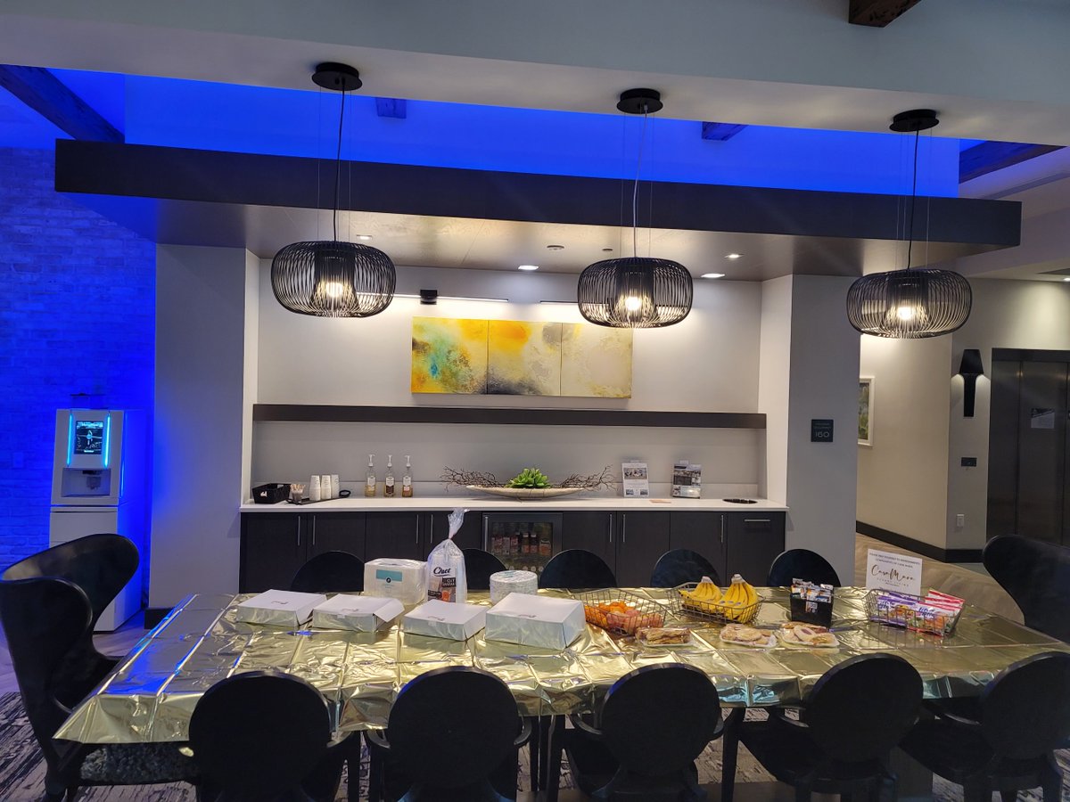 Drop by for our Grab &amp; Go Breakfast!!  Yummy!!

#casamara #breakfastonthego #apartments