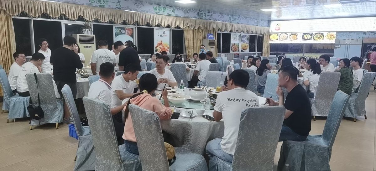 We are the best team,enjoy anytime anywhere😎