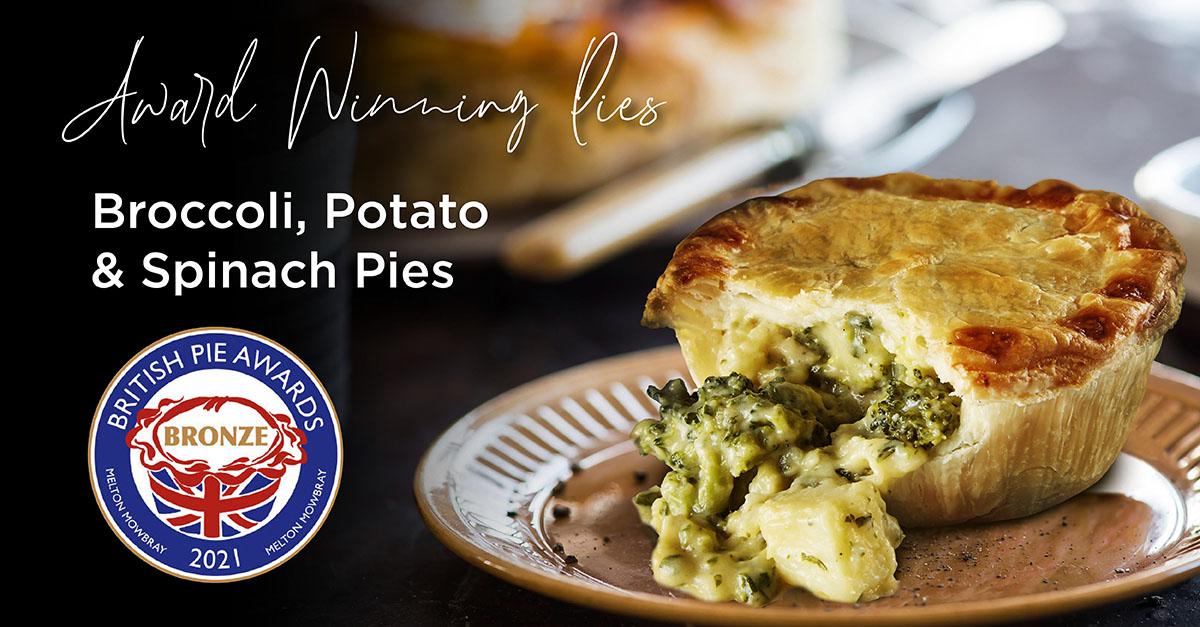ViewWold's tweet photo. Let's introduce you to our third award winning pie 🥧This combination of ingredients will drive your tastebuds crazy with delight. We believe veggie doesn’t have to be boring so our broccoli, potato and spinach pie is a must try 👌🏼 https://t.co/dc28bPjueV