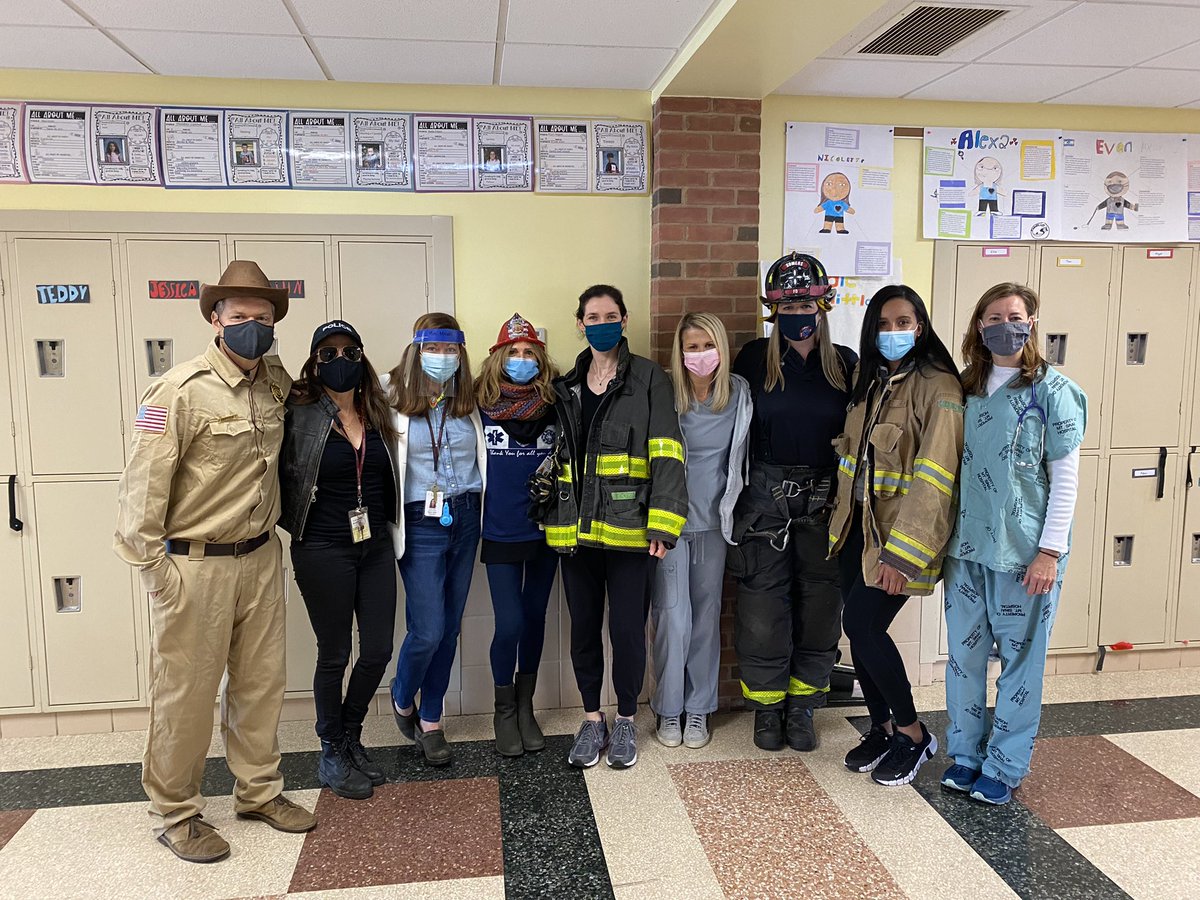 qrliebowitz's tweet photo. The best 5th grade team as first responders. Happy Halloween!
@MrsMeghanMeade @QRS_Smith @qrburns @QRGega @QRS_Marty @QRGeraghty 
#qrspride https://t.co/yiMBQ0UkAu