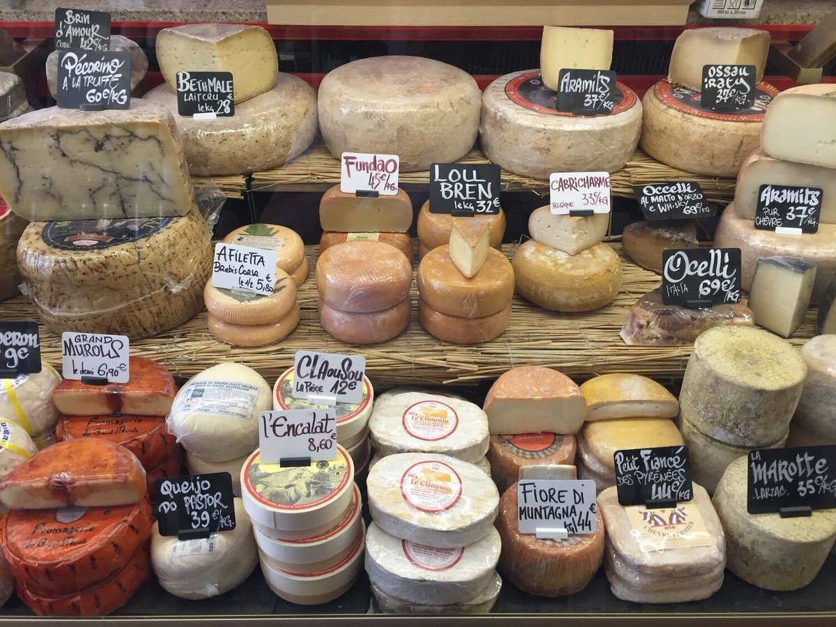 TheCheeseProf's tweet photo. How and where you store your cheese—of any kind—matters significantly, in terms of prolonging its life even further, as well as maintaining its flavor integrity.
@CheeseGrotto #cheesegrotto #cheesestorage
https://t.co/VFKj91jmKN https://t.co/0F9MRV2IIR