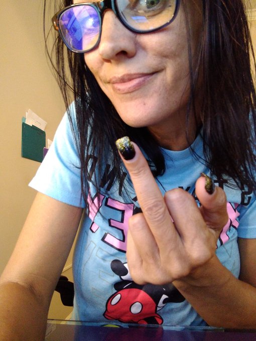 It's that time again!! $CamPrincess is my #cashapp $50 covers my November nails :) https://t.co/ariK<a href="/tag/cashapp"class="tags">#cashapp</a>