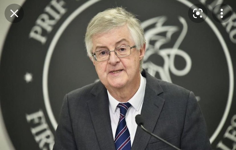 URGENT - PROTEST: 
Tues 9 Nov 4pm outsite Senedd, Cardiff 

How dare he?

Mark Drakeford announces even more impositions; damaging jobs &amp; freedom

We need everyone make voices heard #together

Please JOIN for this &amp; let them hear you #NoVaccinePassports #TogetherDeclaration