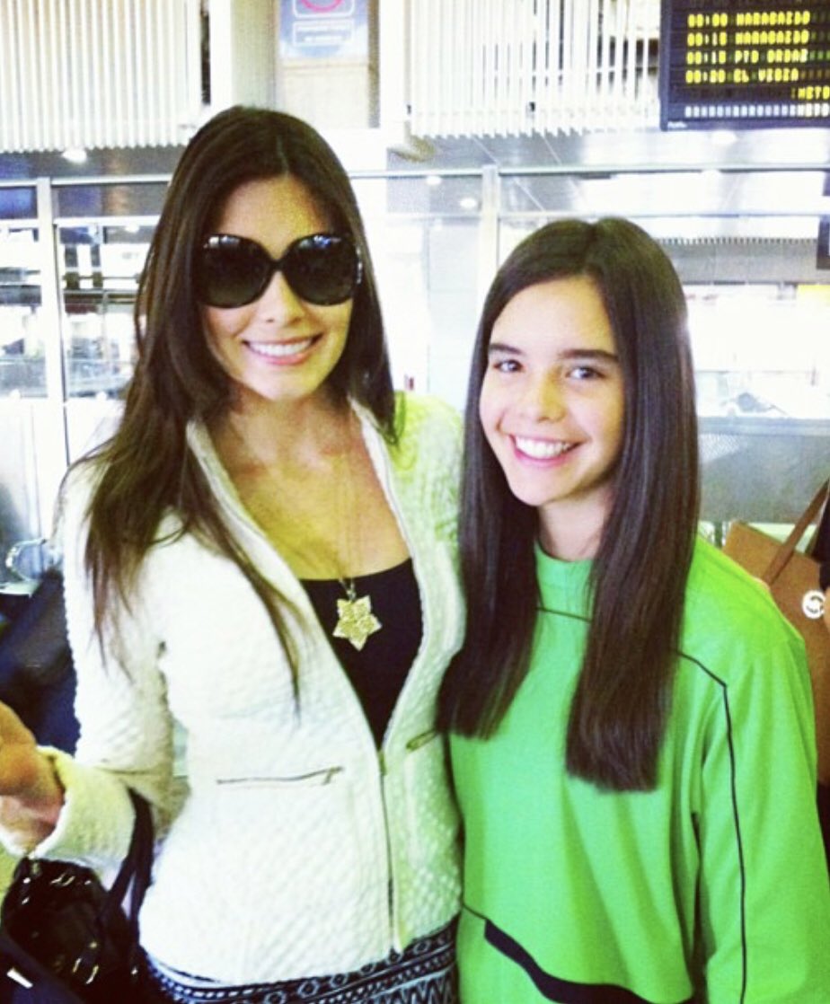 Con ustedes, Miss Universo 2013 y 2022 ❤️

👑 Gabriela Isler #MissVenezuela2012
👑 Amanda Dudamel #MissVenezuela2021