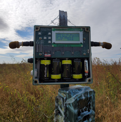 CraneTrustNVC's tweet photo. To read more about this exciting technology and watch a YouTube video on how audio recorders are used at the Crane Trust, check out this link: https://t.co/sFte34pL2x

See you next time, 
Amanda 

#thecranetrust #saundersfellow #conservation #audiorecorders https://t.co/lvbQTuUzV5