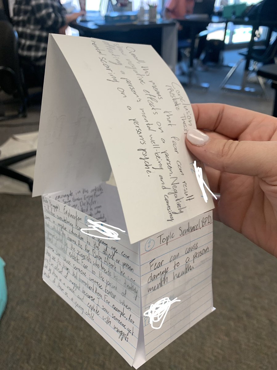 English II Bearkats are making informational writing tangible by creating “Essay Houses” 🏠✏️ 

What a fun way to help students understand how their ideas should be organized and interconnected!