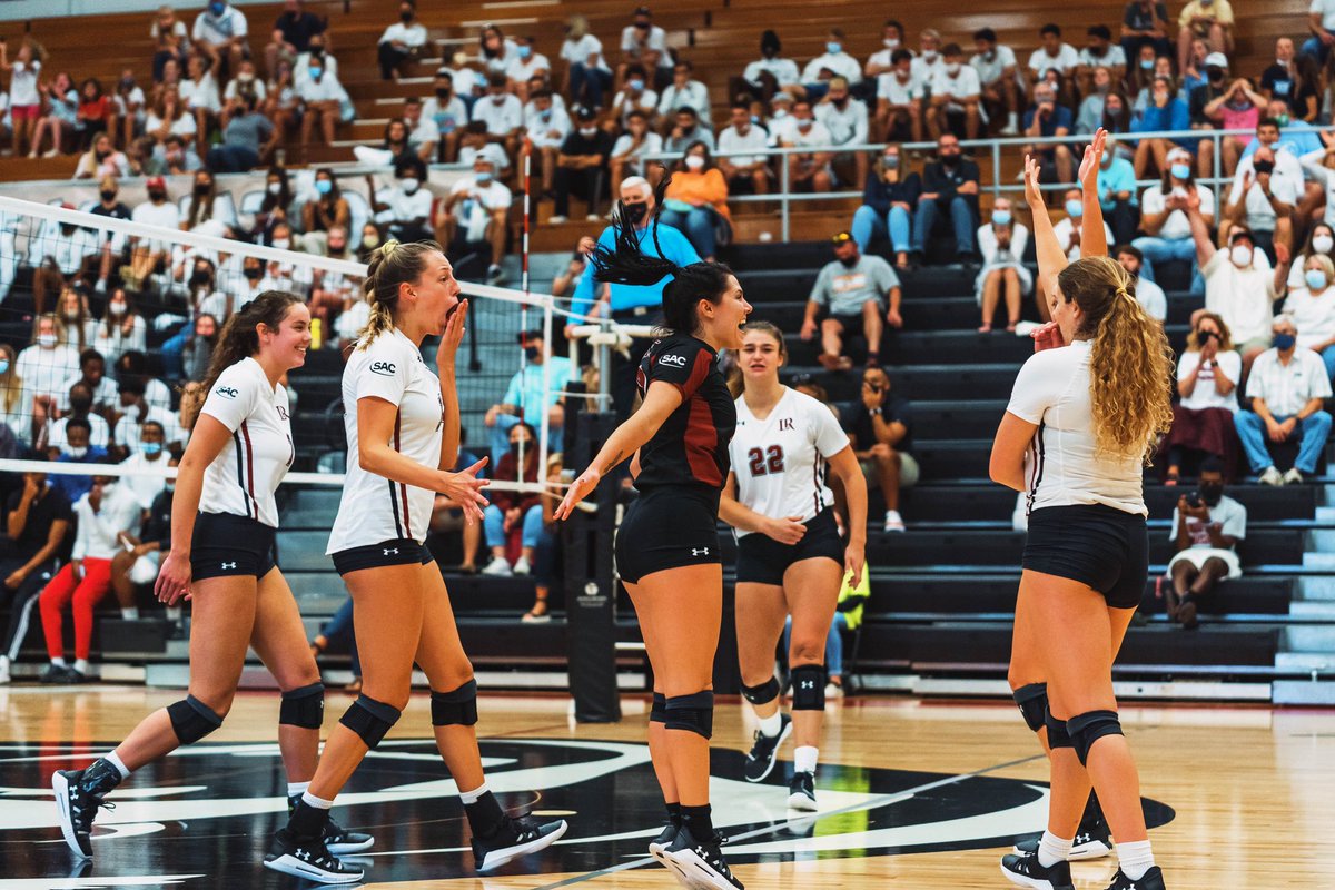 LRUVB's tweet photo. BACK IN THE SHU 🤗😈
🆚 Catawba
⏰ 5 pm
#GOBEARS #BetweenTheBlocks https://t.co/hE9fAcKK6O