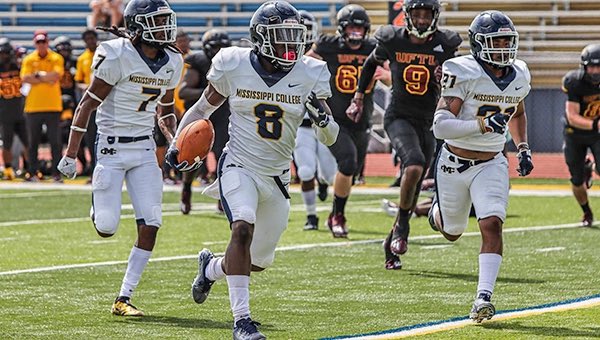 tandersonwatts's tweet photo. Blessed To Receive An Offer From Mississippi College 🔵🟡 #AGTG #GoChoctaws @CoachRasMC https://t.co/zPy9WQ73HC