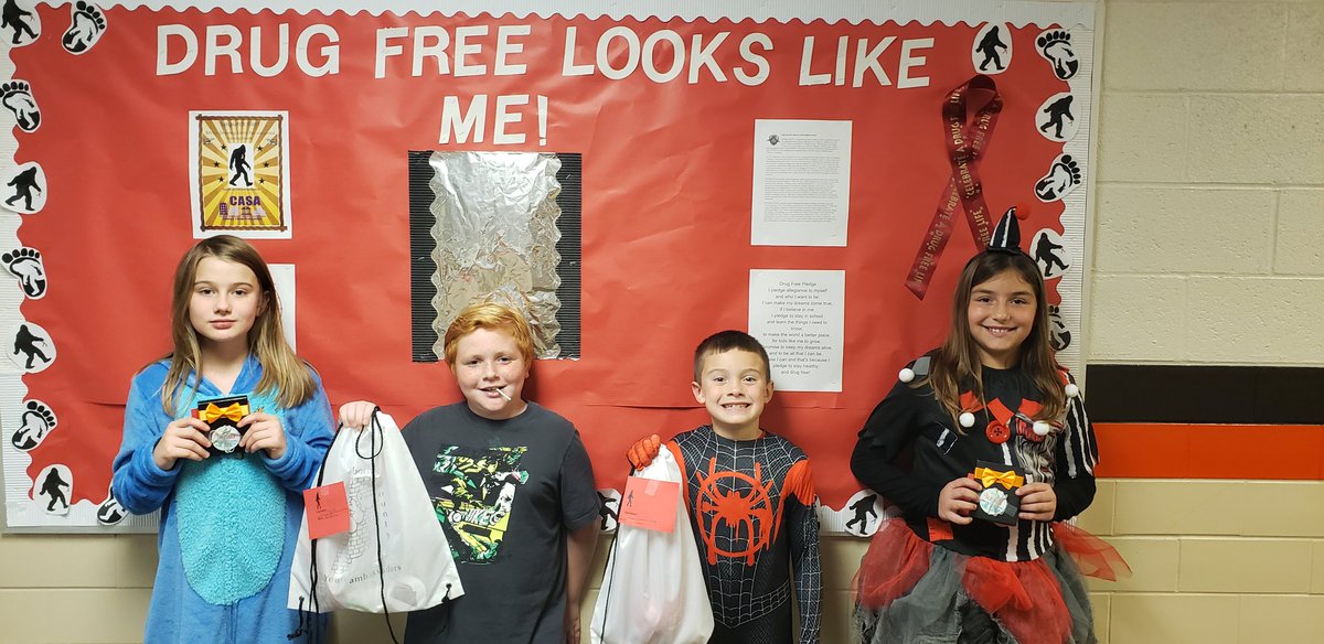 Congratulations to the winners of the CASA Drug Free Facts Scavenger Hunt at CES!  There were two winners of a 25.00 Amazon gift card and two winners of a goody bag!  Thank you CASA for always supporting our students and Red Ribbon Week!  You are the best!