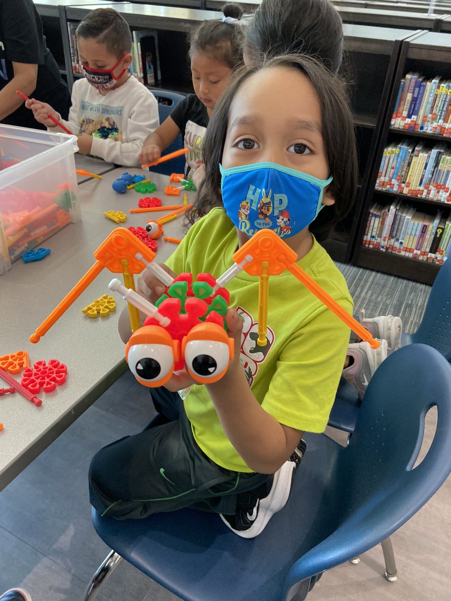 LCEMustangLib's tweet image. Makerspace @LCE_Mustangs is back in business! Let the creativity begin!! #ccisdlibs #ccisd @CCISDLibrary