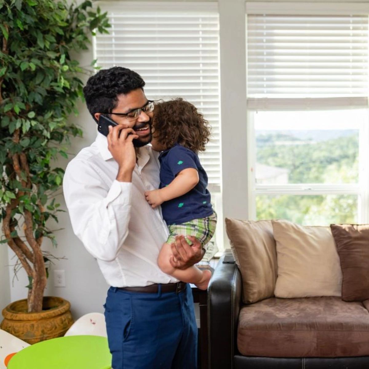 DocAir's tweet image. Your home keeps you and your family safe, and we take that responsibility seriously. Our thorough air quality testing services will provide you with the peace of mind you’ve been looking for. A healthy home starts by contacting us: (615) 845.6645.