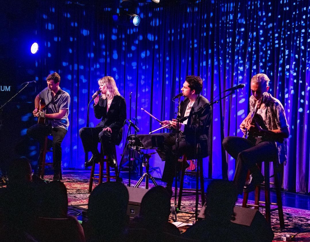 wolfalicedaily's tweet photo. wolf alice at the grammy museum by timothy norris https://t.co/9Om6NPRnAq