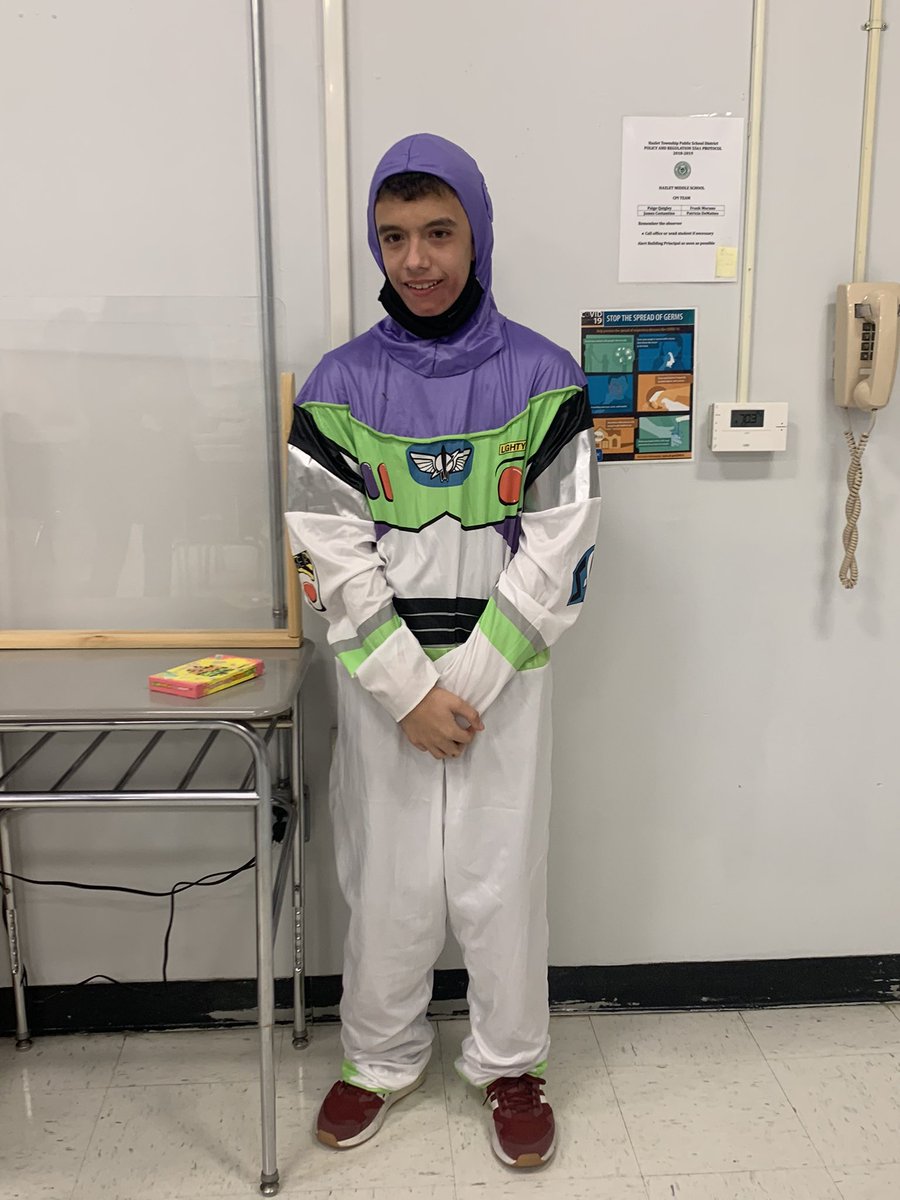 One of the costume contest winner at HMS… Way to go Jake 🎃 👻