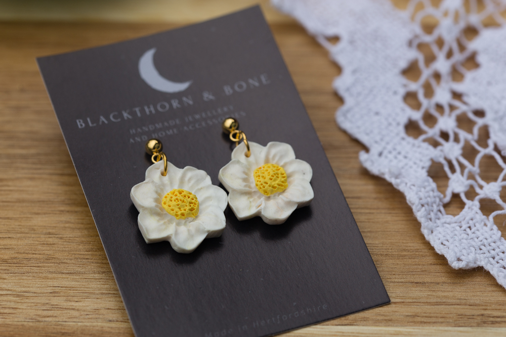 blackthornbone's tweet photo. Teeny flowers πΈ
-
#polymerclay #polymerclayearrings #handmadejewellery #handmadeinhertfordshire #handmadewithlove #polymerclayartist #etsysellersofinstagram #etsyshop #polymerclayjewelry #polymerclaydaily #theclayedit #polymerclaycraft #polymerclayuk #clayganguk #ukclaygang # https://t.co/UY3iuqQhG1