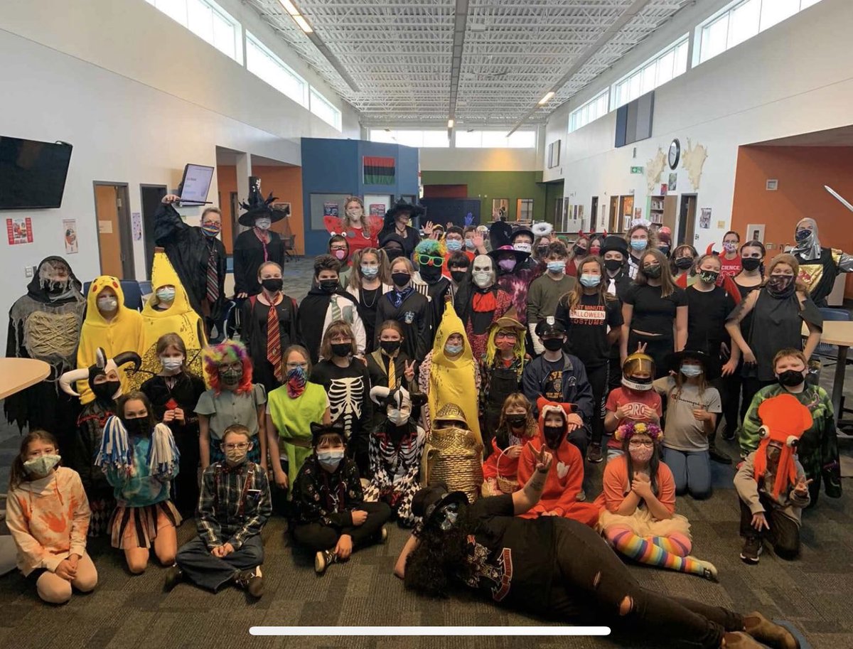 Laura Wilson tweet media