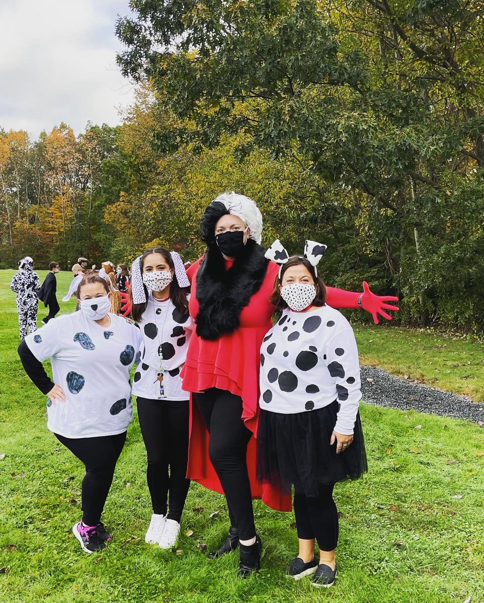 ms_devito_baims's tweet photo. Today was a fun day! 101 Dalmatians #NEMStigers style 🎃 @missp_northeast @MrsMcCabeNEMS https://t.co/jZxaOgsUYq