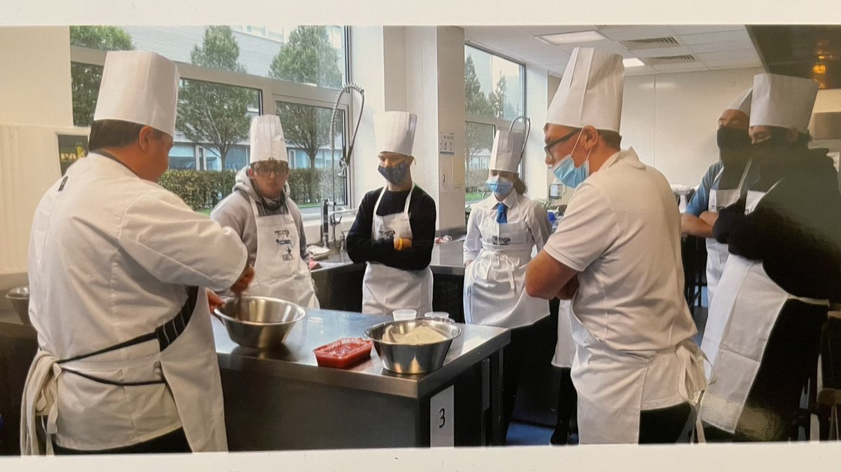MrsMc22930859's tweet image. Six of our pupils @Kilpatrickscho1 had a wonderful time at International Chefs Day on Monday @WestCollScot Thanks to everyone involved. A great day was had by all. #DYW #hospitality #learningforlifeandwork #nurturingpotentialtogether #transitions
