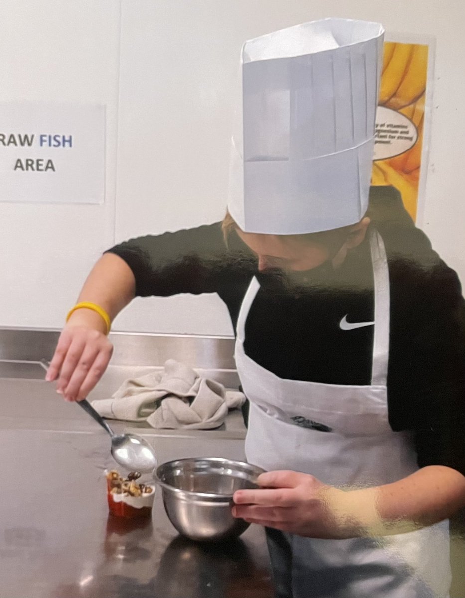 MrsMc22930859's tweet image. Six of our pupils @Kilpatrickscho1 had a wonderful time at International Chefs Day on Monday @WestCollScot Thanks to everyone involved. A great day was had by all. #DYW #hospitality #learningforlifeandwork #nurturingpotentialtogether #transitions