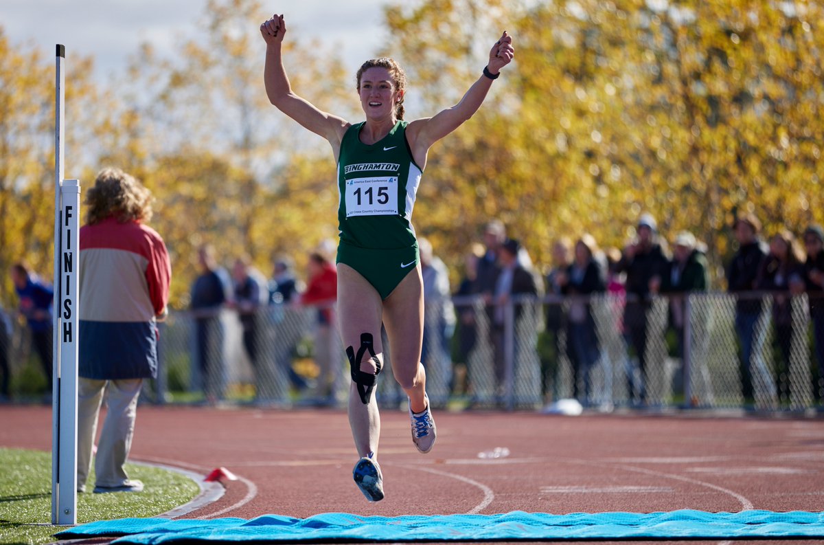 AmericaEast's tweet photo. 2021 #AEXC individual champions, Emily Mackay and Dan Schaffer! #AEChamps 

For the first time in 20 years, @BinghamtonXCTF is the first school to have both individual champions! https://t.co/MrnLk4QLUK