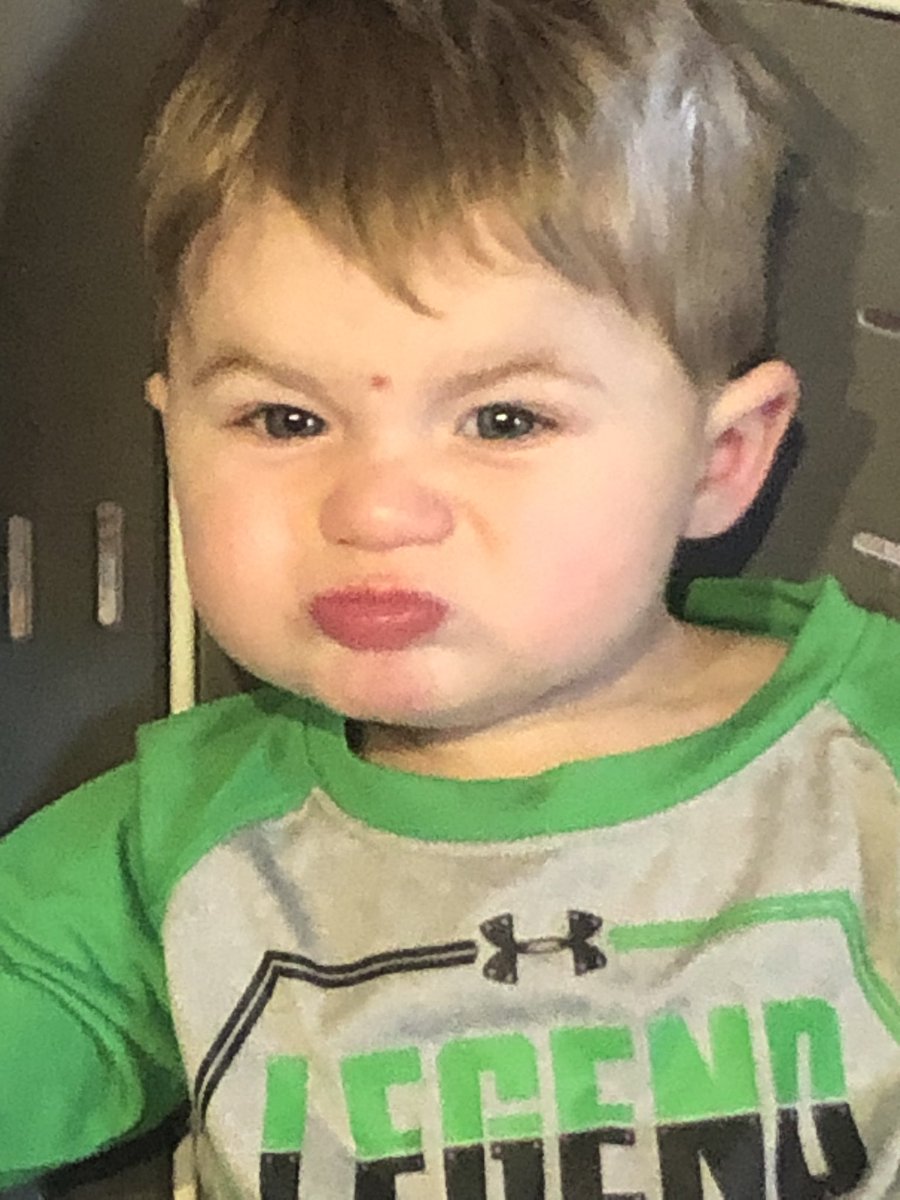 CoachSammyJr's tweet photo. “Hey Easton, show me your gameday face!!!” @GrandBlancFB #BeatHolt https://t.co/wfLJwgx2wE